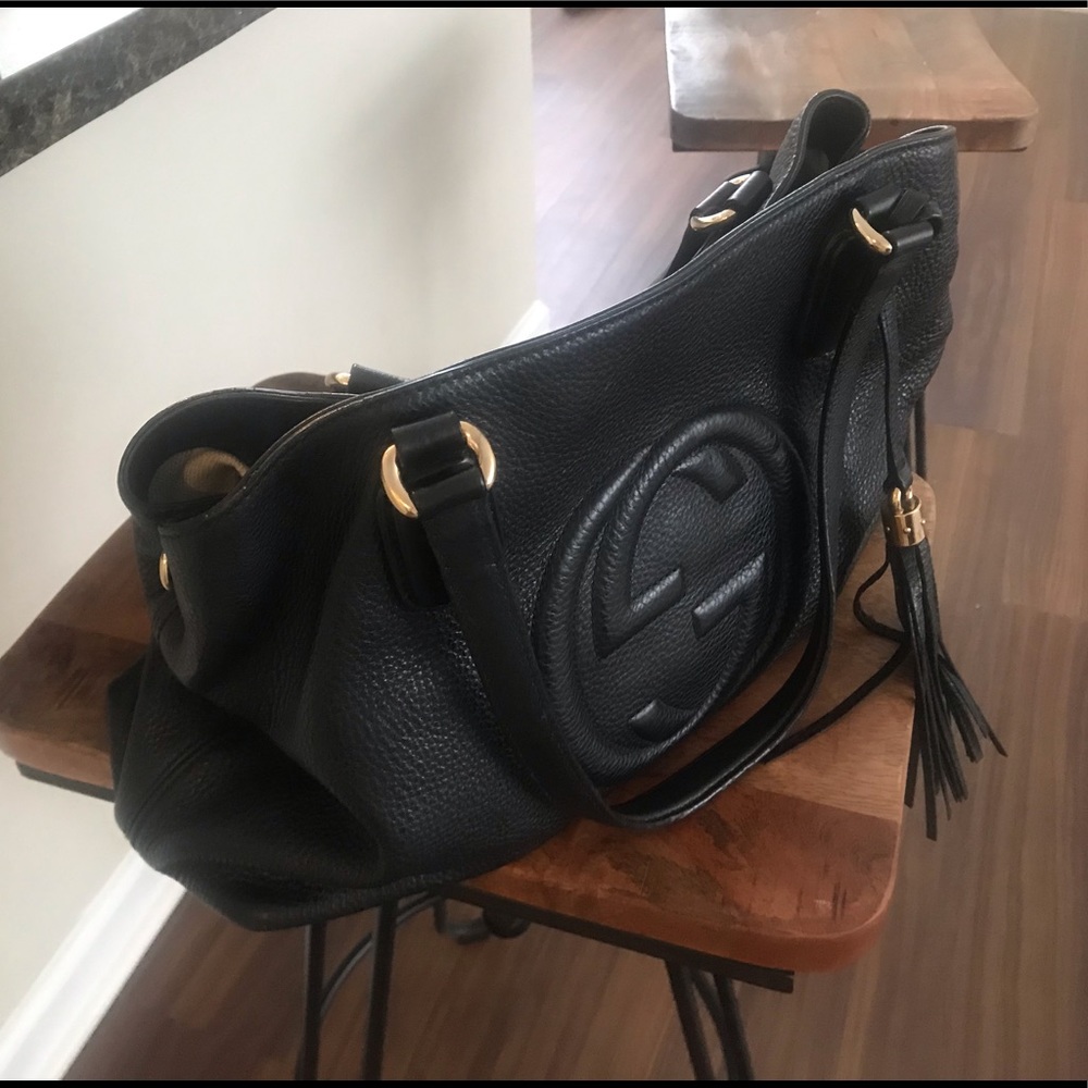 Gucci shoulder bag